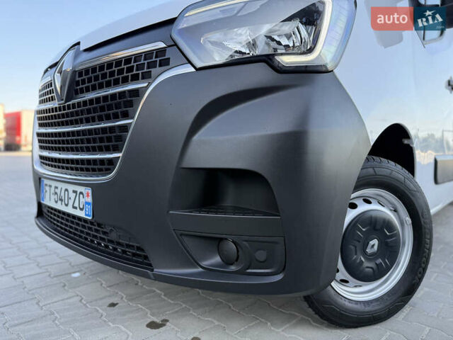 Белый Рено Мастер, объемом двигателя 0 л и пробегом 193 тыс. км за 19700 $, фото 15 на Automoto.ua