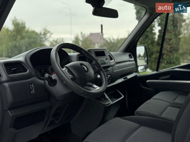 Белый Рено Мастер, объемом двигателя 2.3 л и пробегом 163 тыс. км за 18700 $, фото 21 на Automoto.ua