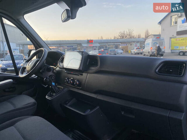 Белый Рено Мастер, объемом двигателя 2.3 л и пробегом 235 тыс. км за 21999 $, фото 76 на Automoto.ua