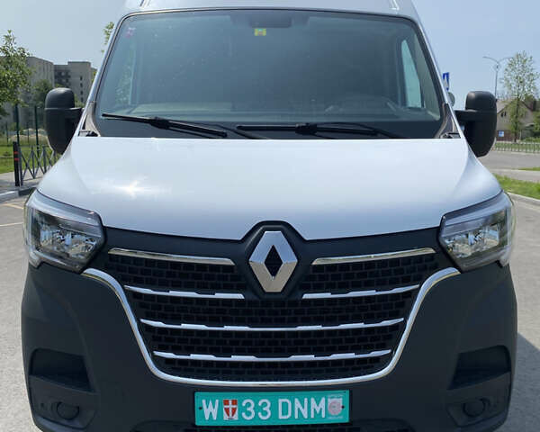 Белый Рено Мастер, объемом двигателя 2.3 л и пробегом 350 тыс. км за 18500 $, фото 4 на Automoto.ua