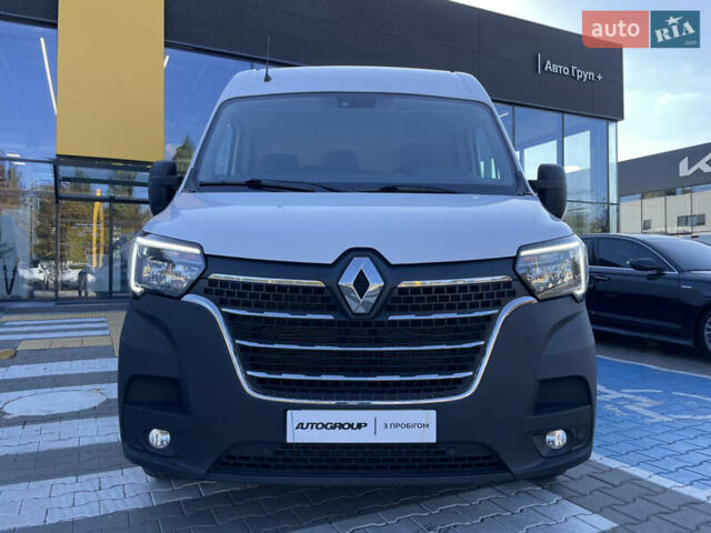 Белый Рено Мастер, объемом двигателя 2.3 л и пробегом 187 тыс. км за 21000 $, фото 2 на Automoto.ua