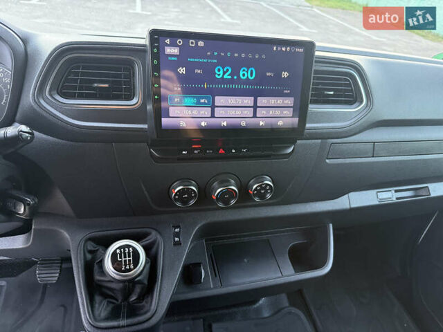 Белый Рено Мастер, объемом двигателя 2.3 л и пробегом 171 тыс. км за 20700 $, фото 54 на Automoto.ua