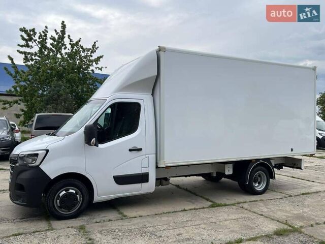 Белый Рено Мастер, объемом двигателя 2.3 л и пробегом 373 тыс. км за 24500 $, фото 13 на Automoto.ua