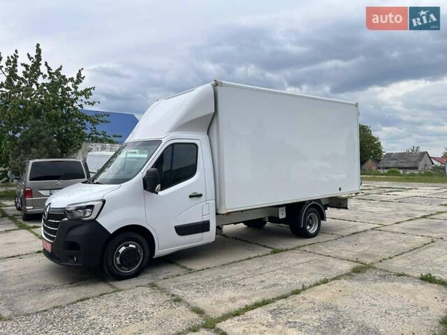 Белый Рено Мастер, объемом двигателя 2.3 л и пробегом 373 тыс. км за 24500 $, фото 16 на Automoto.ua
