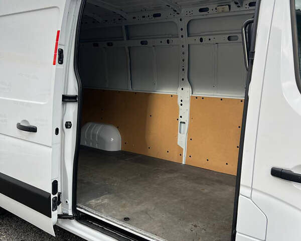 Білий Рено Мастєр, об'ємом двигуна 0 л та пробігом 181 тис. км за 20800 $, фото 11 на Automoto.ua