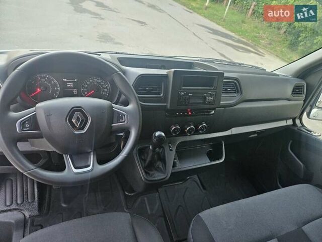 Белый Рено Мастер, объемом двигателя 2.3 л и пробегом 191 тыс. км за 18700 $, фото 54 на Automoto.ua
