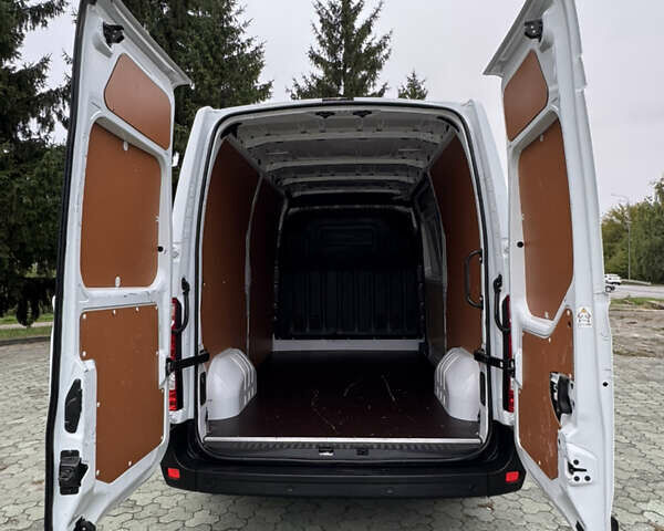 Белый Рено Мастер, объемом двигателя 2.3 л и пробегом 163 тыс. км за 18700 $, фото 40 на Automoto.ua
