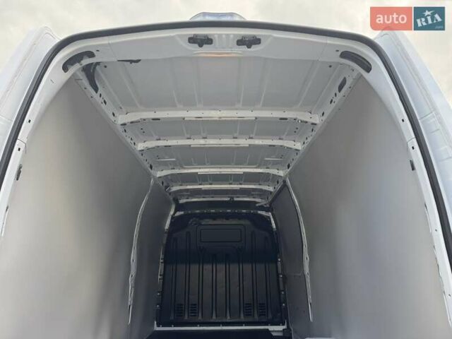 Белый Рено Мастер, объемом двигателя 2.3 л и пробегом 124 тыс. км за 22200 $, фото 19 на Automoto.ua
