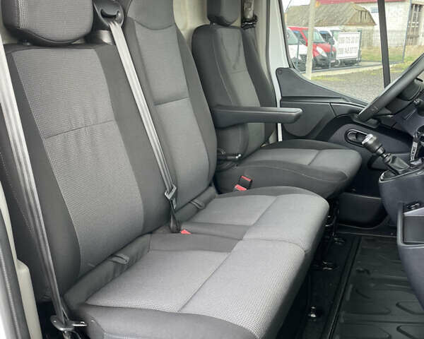 Белый Рено Мастер, объемом двигателя 2.3 л и пробегом 167 тыс. км за 19500 $, фото 39 на Automoto.ua