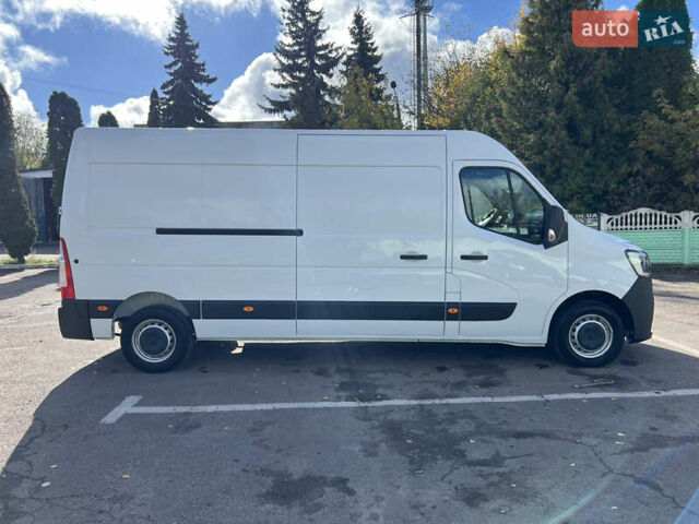 Белый Рено Мастер, объемом двигателя 2.3 л и пробегом 180 тыс. км за 19400 $, фото 4 на Automoto.ua