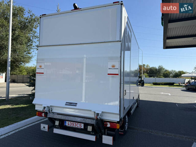 Білий Рено Мастєр, об'ємом двигуна 0 л та пробігом 152 тис. км за 26300 $, фото 24 на Automoto.ua