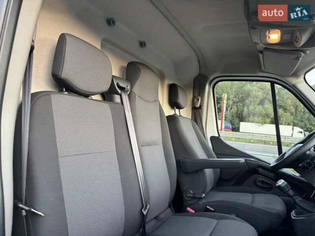 Белый Рено Мастер, объемом двигателя 2.3 л и пробегом 156 тыс. км за 20900 $, фото 35 на Automoto.ua