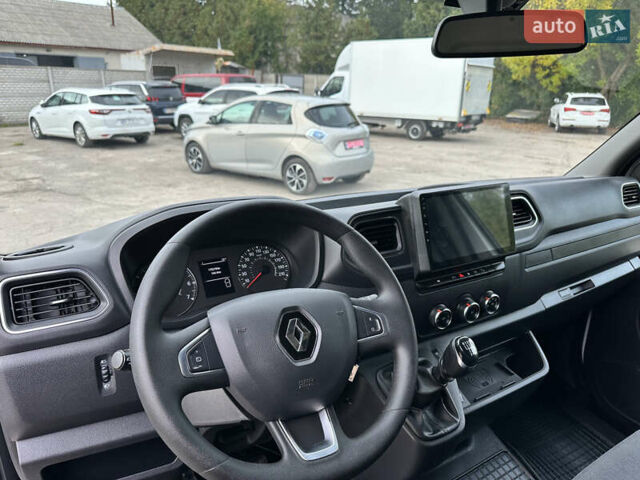 Белый Рено Мастер, объемом двигателя 2.3 л и пробегом 175 тыс. км за 19700 $, фото 33 на Automoto.ua