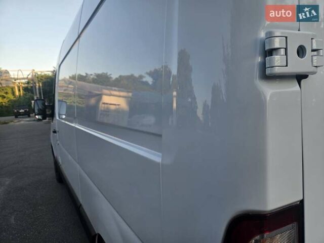 Белый Рено Мастер, объемом двигателя 2.3 л и пробегом 191 тыс. км за 18700 $, фото 23 на Automoto.ua