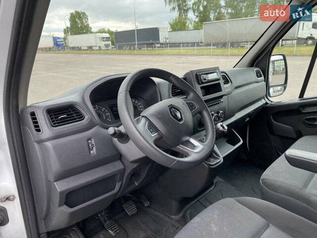 Белый Рено Мастер, объемом двигателя 2.3 л и пробегом 400 тыс. км за 18500 $, фото 27 на Automoto.ua