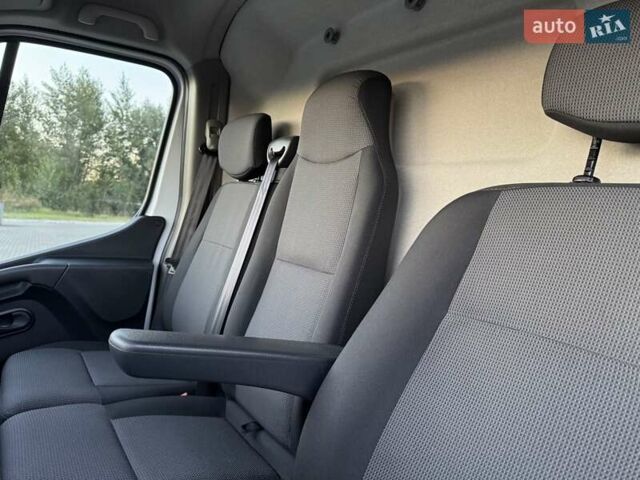 Белый Рено Мастер, объемом двигателя 2.3 л и пробегом 156 тыс. км за 20900 $, фото 28 на Automoto.ua