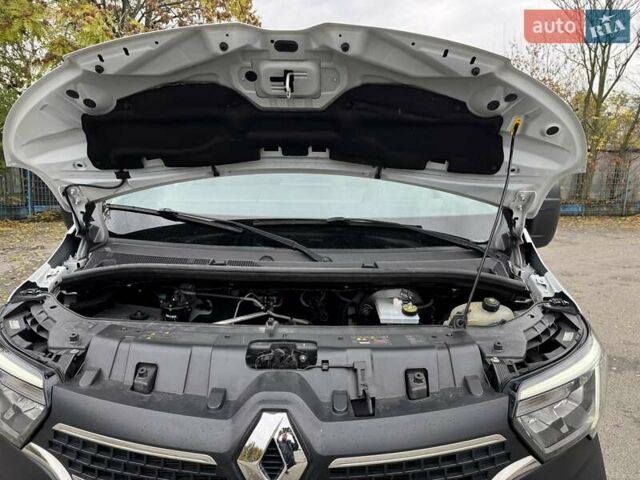 Білий Рено Мастєр, об'ємом двигуна 2.3 л та пробігом 138 тис. км за 20800 $, фото 8 на Automoto.ua