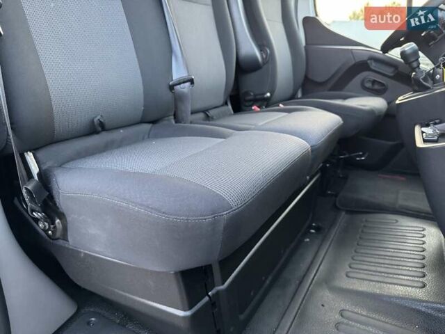 Белый Рено Мастер, объемом двигателя 2.3 л и пробегом 260 тыс. км за 20500 $, фото 34 на Automoto.ua