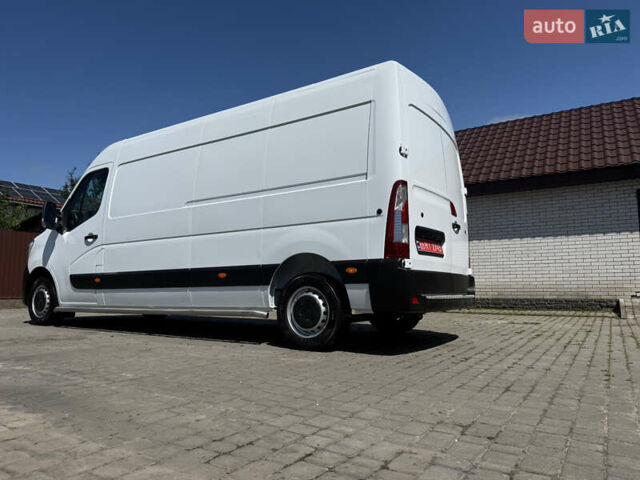Белый Рено Мастер, объемом двигателя 2.3 л и пробегом 225 тыс. км за 23750 $, фото 132 на Automoto.ua