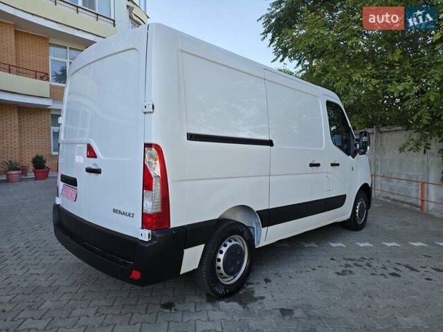 Белый Рено Мастер, объемом двигателя 2.3 л и пробегом 229 тыс. км за 19000 $, фото 8 на Automoto.ua