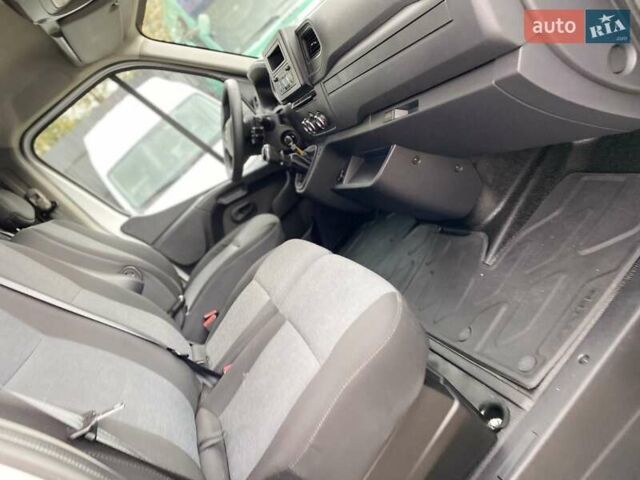Білий Рено Мастєр, об'ємом двигуна 2.3 л та пробігом 168 тис. км за 18350 $, фото 35 на Automoto.ua
