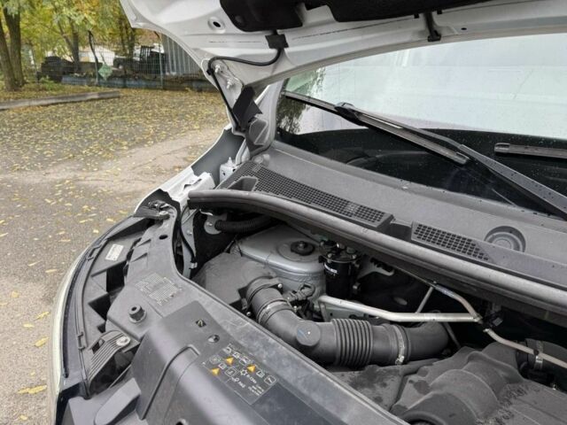 Белый Рено Мастер, объемом двигателя 2.3 л и пробегом 138 тыс. км за 20900 $, фото 10 на Automoto.ua