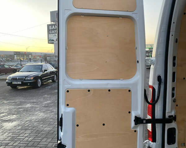 Белый Рено Мастер, объемом двигателя 2.3 л и пробегом 235 тыс. км за 21999 $, фото 93 на Automoto.ua