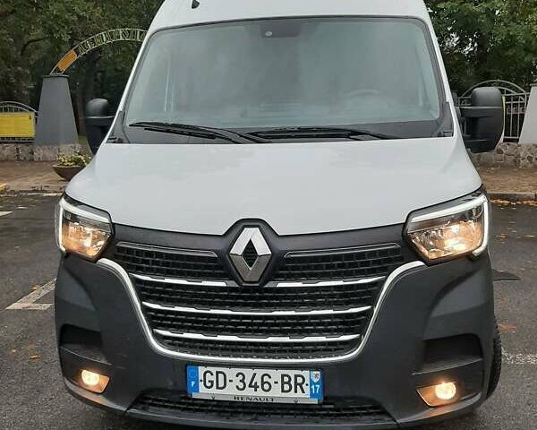 Белый Рено Мастер, объемом двигателя 2.3 л и пробегом 217 тыс. км за 19900 $, фото 71 на Automoto.ua