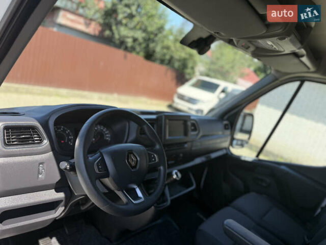 Белый Рено Мастер, объемом двигателя 2.3 л и пробегом 225 тыс. км за 23750 $, фото 57 на Automoto.ua