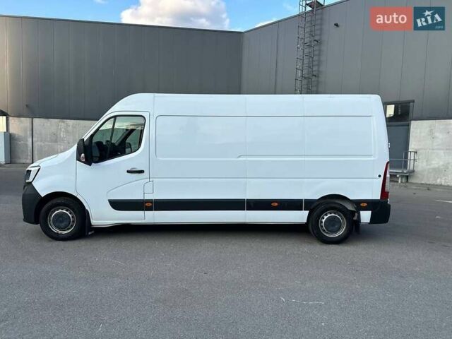 Белый Рено Мастер, объемом двигателя 2.3 л и пробегом 220 тыс. км за 19000 $, фото 4 на Automoto.ua