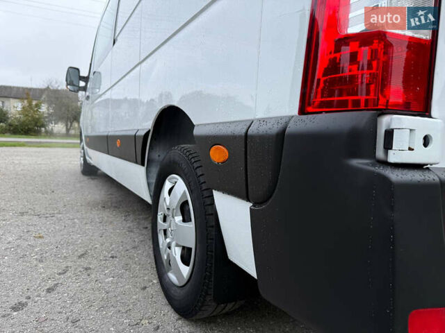 Белый Рено Мастер, объемом двигателя 2.3 л и пробегом 138 тыс. км за 25800 $, фото 27 на Automoto.ua