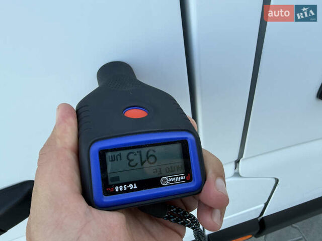 Белый Рено Мастер, объемом двигателя 0 л и пробегом 193 тыс. км за 19700 $, фото 112 на Automoto.ua