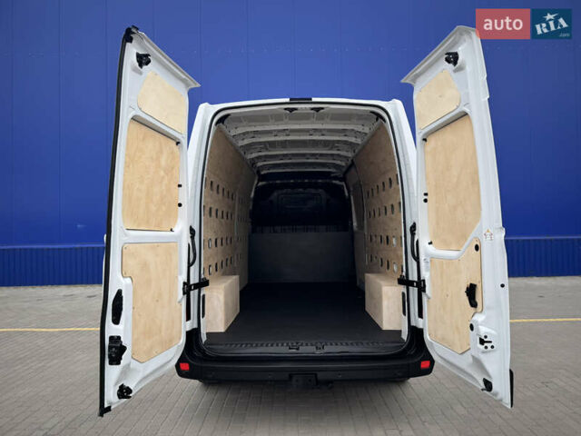 Белый Рено Мастер, объемом двигателя 2.3 л и пробегом 112 тыс. км за 21900 $, фото 112 на Automoto.ua