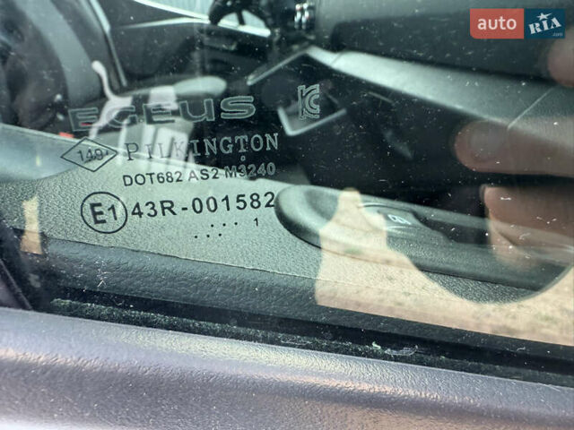 Білий Рено Мастєр, об'ємом двигуна 2.3 л та пробігом 218 тис. км за 22400 $, фото 49 на Automoto.ua