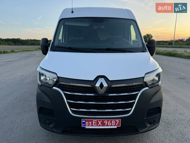 Белый Рено Мастер, объемом двигателя 2.3 л и пробегом 215 тыс. км за 20900 $, фото 2 на Automoto.ua