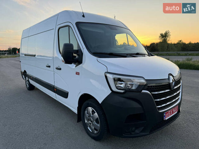 Белый Рено Мастер, объемом двигателя 2.3 л и пробегом 215 тыс. км за 20900 $, фото 3 на Automoto.ua