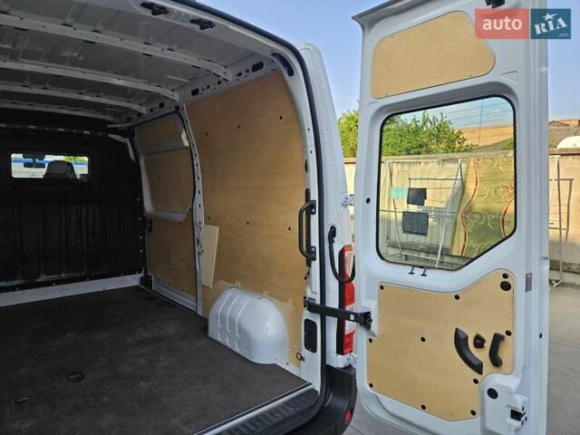 Білий Рено Мастєр, об'ємом двигуна 0 л та пробігом 269 тис. км за 18500 $, фото 37 на Automoto.ua