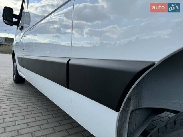Рено Мастер 2021 в Полтаве на Automoto.ua Белый Рено Мастер, объемом двигателя 2.3 л и пробегом 193 тыс. км за 19999 $, фото 18 на Automoto.ua