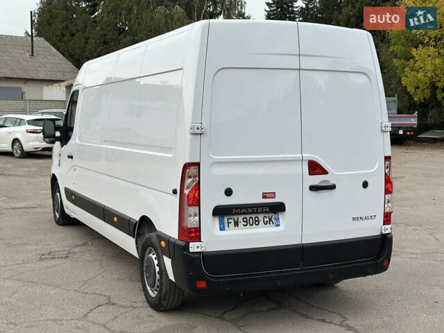 Белый Рено Мастер, объемом двигателя 2.3 л и пробегом 175 тыс. км за 19700 $, фото 11 на Automoto.ua