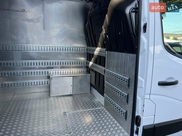 Белый Рено Мастер, объемом двигателя 2.3 л и пробегом 205 тыс. км за 20999 $, фото 28 на Automoto.ua