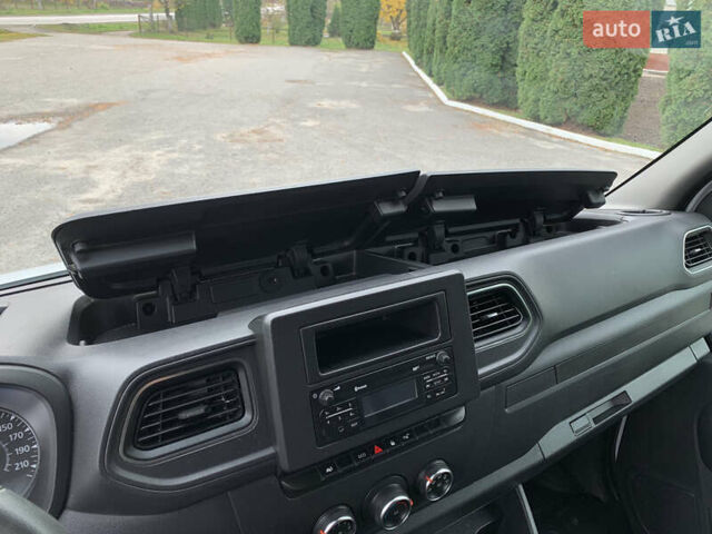 Белый Рено Мастер, объемом двигателя 2.3 л и пробегом 242 тыс. км за 16800 $, фото 45 на Automoto.ua