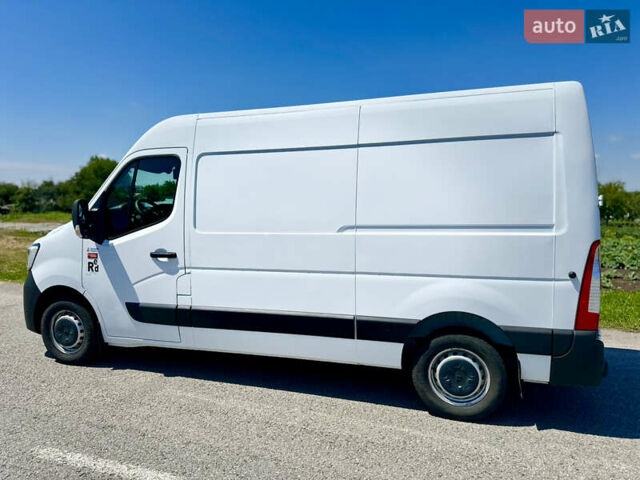 Білий Рено Мастєр, об'ємом двигуна 2.3 л та пробігом 138 тис. км за 22900 $, фото 2 на Automoto.ua