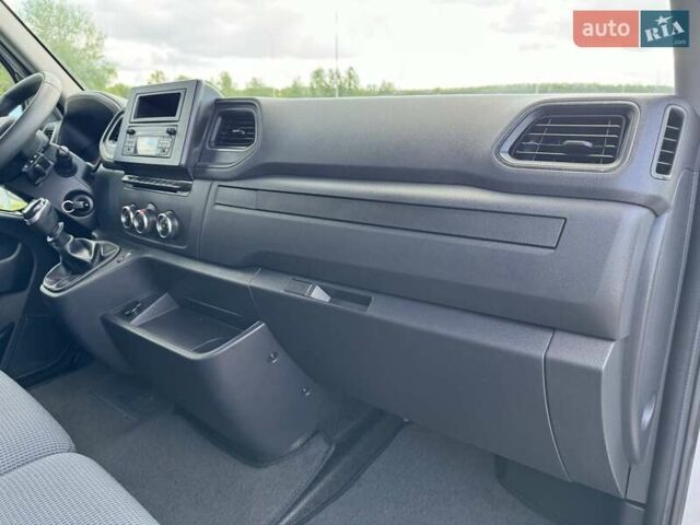 Рено Мастер 2021 в Полтаве на Automoto.ua Белый Рено Мастер, объемом двигателя 2.3 л и пробегом 193 тыс. км за 19999 $, фото 30 на Automoto.ua