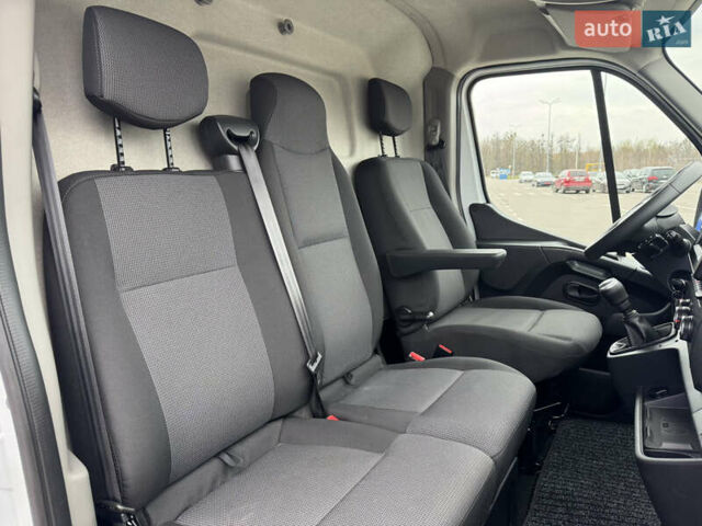 Белый Рено Мастер, объемом двигателя 2.3 л и пробегом 112 тыс. км за 21900 $, фото 81 на Automoto.ua