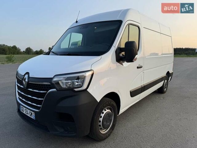 Белый Рено Мастер, объемом двигателя 2.3 л и пробегом 260 тыс. км за 20500 $, фото 3 на Automoto.ua