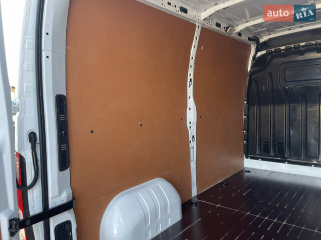 Білий Рено Мастєр, об'ємом двигуна 2.3 л та пробігом 148 тис. км за 18950 $, фото 17 на Automoto.ua