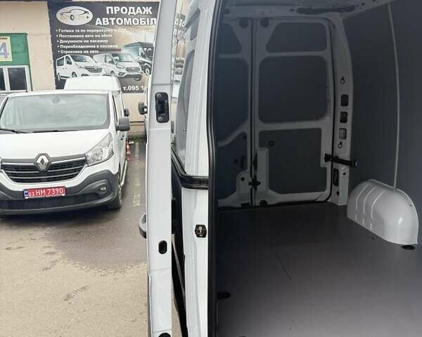 Білий Рено Мастєр, об'ємом двигуна 2.3 л та пробігом 220 тис. км за 22500 $, фото 27 на Automoto.ua