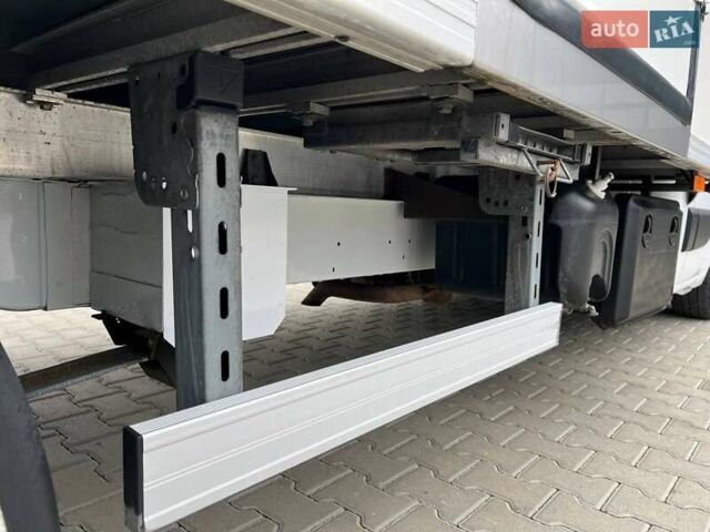 Белый Рено Мастер, объемом двигателя 2.3 л и пробегом 325 тыс. км за 25999 $, фото 42 на Automoto.ua