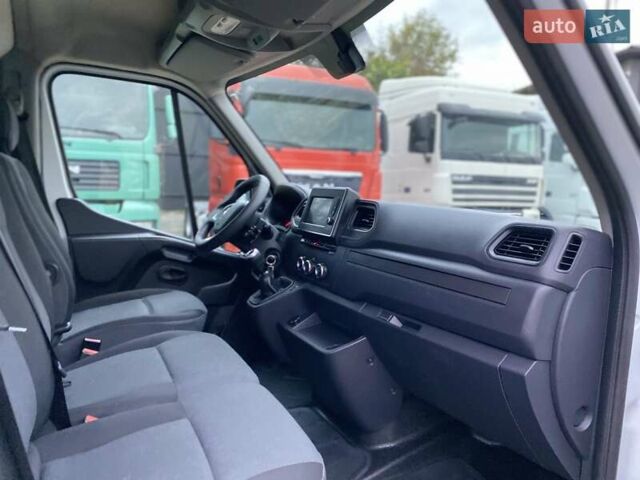 Белый Рено Мастер, объемом двигателя 2.3 л и пробегом 138 тыс. км за 18850 $, фото 30 на Automoto.ua