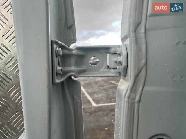 Белый Рено Мастер, объемом двигателя 2.3 л и пробегом 171 тыс. км за 18800 $, фото 34 на Automoto.ua